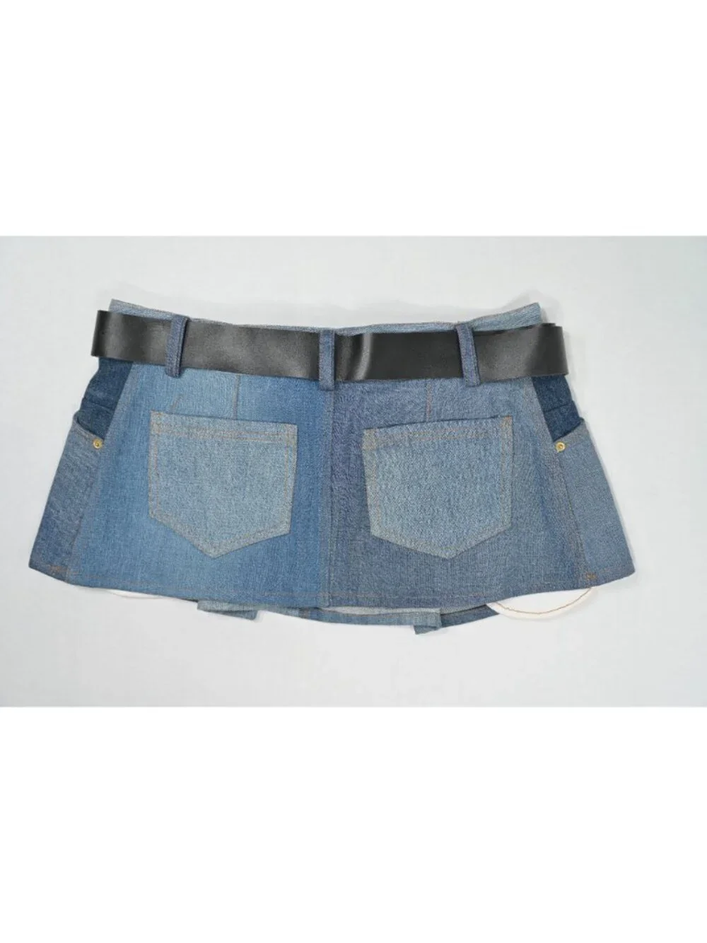 Habey Club Mini Belted Skirt in Blue